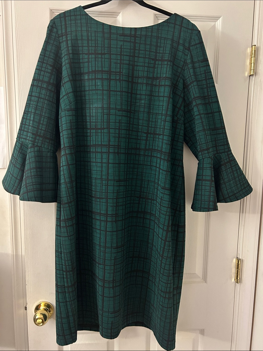 Liz Claiborne Green Plaid Bell-Sleeve Women's Dress.